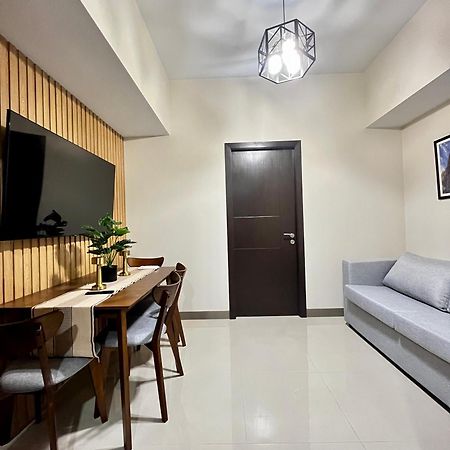Park Mckinley West Bgc Apartment Taguig Esterno foto